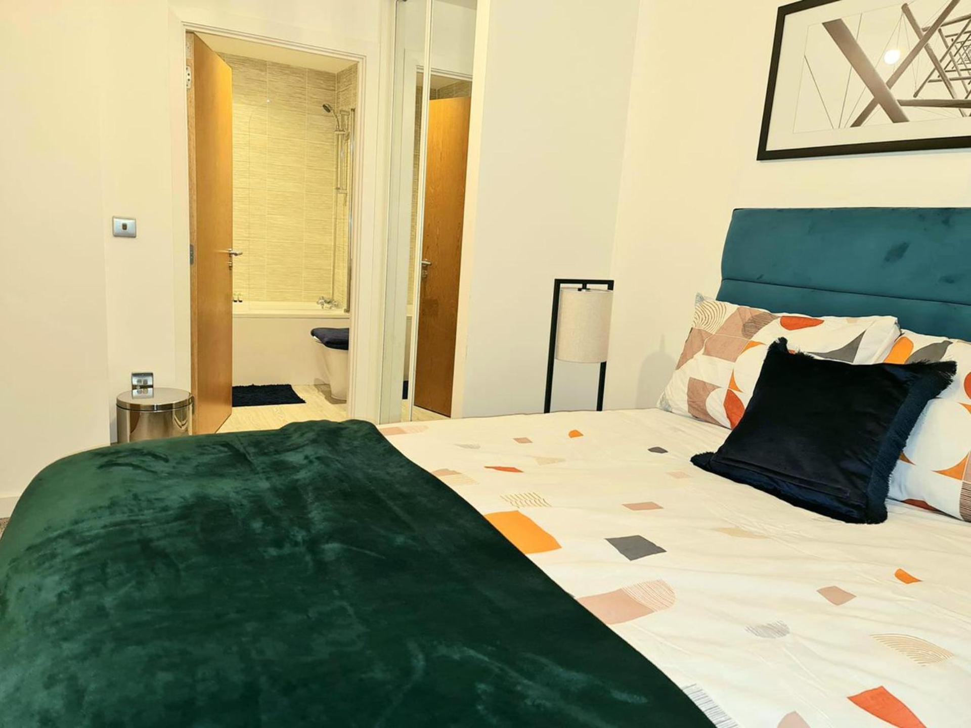 Exquisite Cosy 2-Bed Apartment In Salford Manchester Kültér fotó